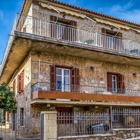 Chrysanthi Apartments Kardamyli Exterior photo